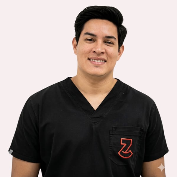 Foto de Jose Casanova, Ortodoncia en Zuro Dental